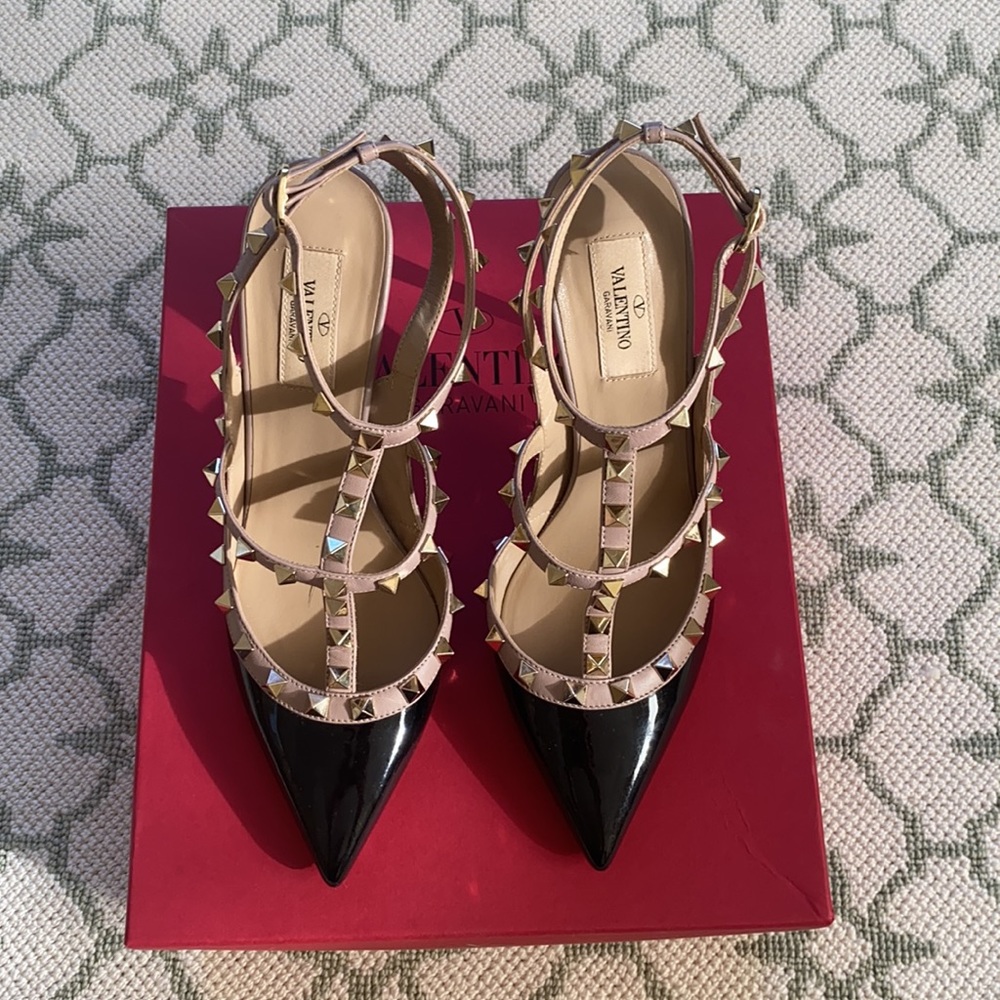 Valentino Rockstud Heels - Picture 2 of 10